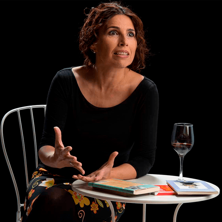 Raquel-Lopez-en-Teatro